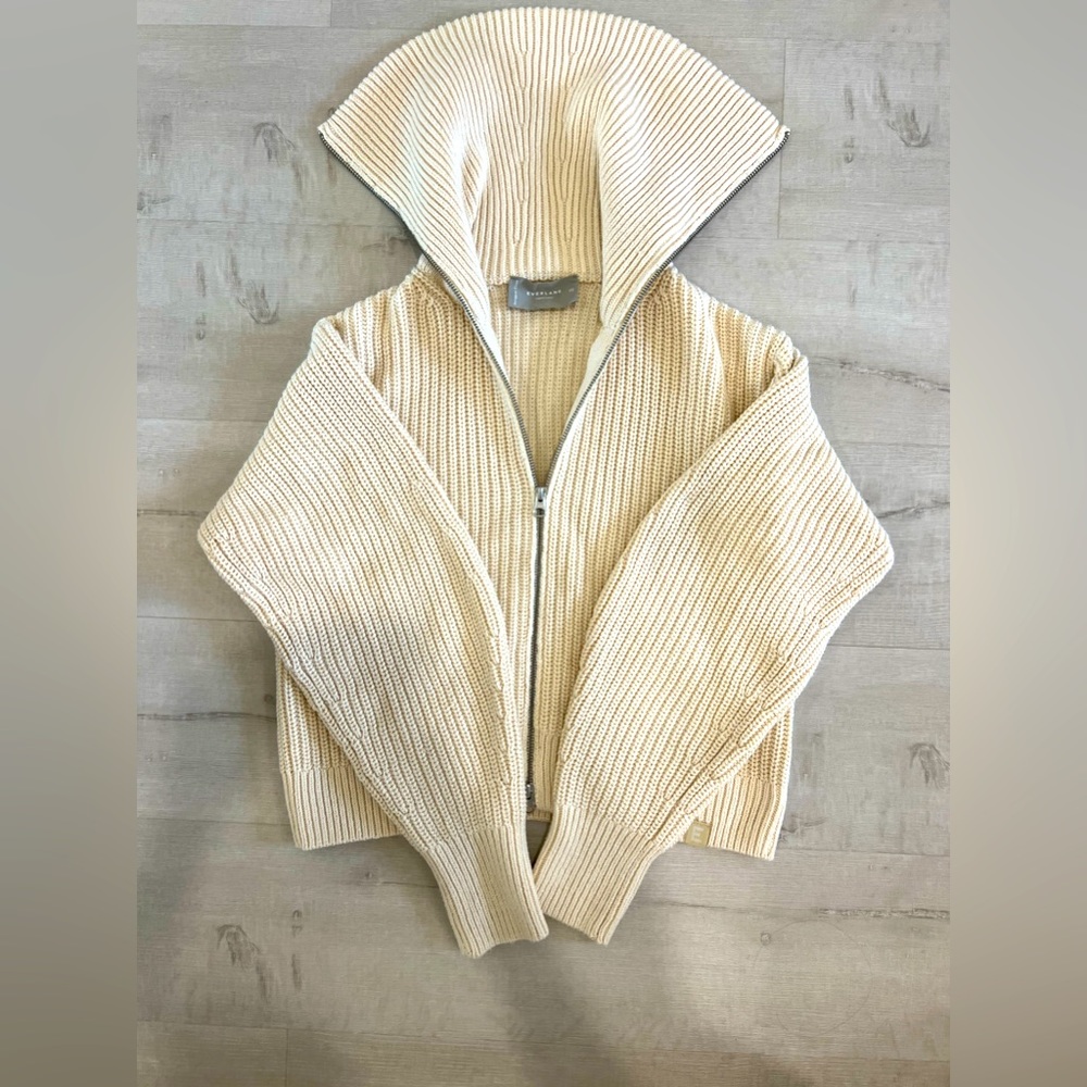Amazing quality everlane cardigan cream color